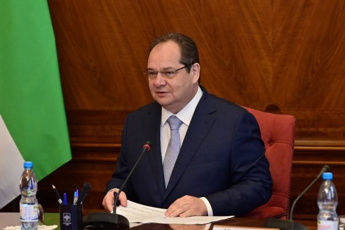 Ростислав Гольдштейн: «Зарплаты учителей должны увеличиться!»