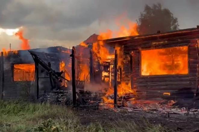 В селе Ношуль родители возместят ущерб за сгоревшее по вине детей здание