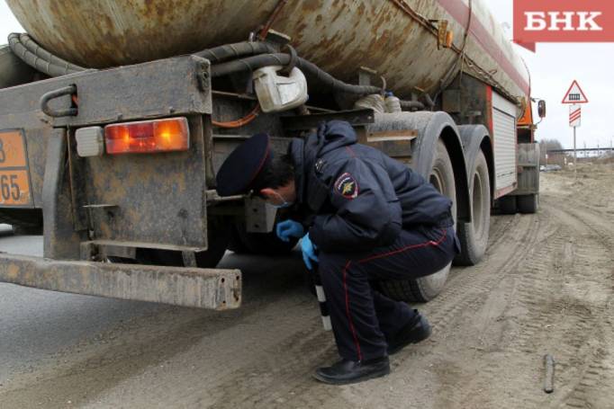 Похитители дизельного топлива из Сыктывкара получили крупные штрафы