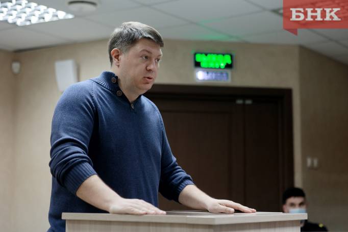 В суде выяснили, почему бывший политтехнолог Максим Минеев выпил во время принудительных работ