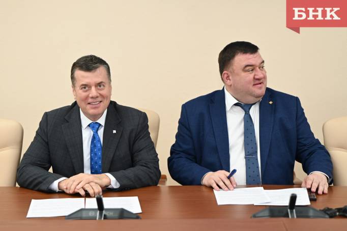 Эдуард Слабиков о пробках на краснозатонском мосту: «Никогда с такой скоростью мы не восстанавливали дорожное покрытие»