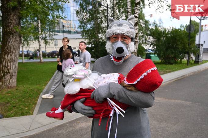 1309 отцов в Коми «сидят в декрете» с детьми