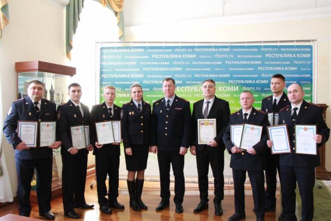 В Коми лучших участковых наградили деньгами