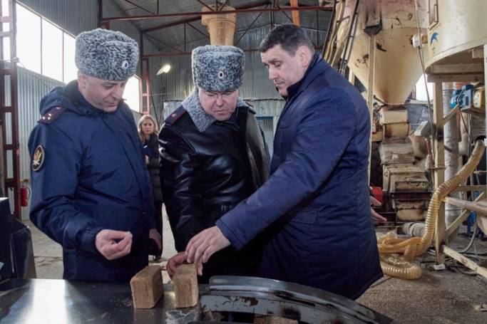 Дмитрию Братыненко показали возможности сыктывкарской колонии