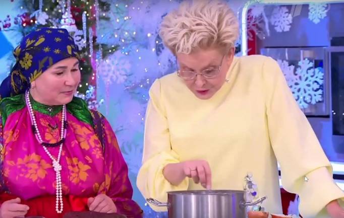 Ижемка приготовила для Елены Малышевой традиционное коми блюдо
